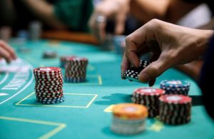 Playing Online Gambling Games With A Winning Strategy